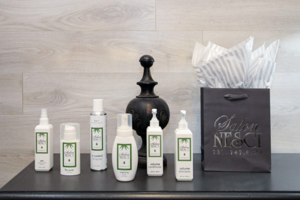 Salon Nesci presents a full range of quality products, including organic and natural hair products, for various types of hair, including colored and unmanageable hair.
